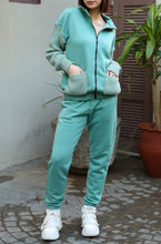 Load image into Gallery viewer, Green Knitted Set - thestyleloftlb