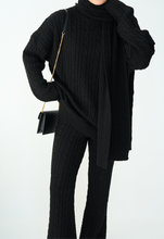 Load image into Gallery viewer, Black Knit Set With Scarf - thestyleloftlb
