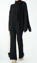 Load image into Gallery viewer, Black Knit Set With Scarf
